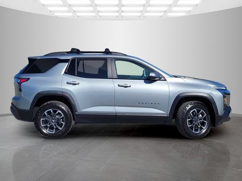 New 2026 Chevrolet Equinox ACTIV AWD/4WD image 3