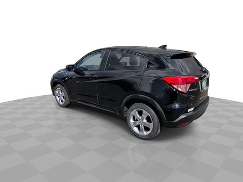 Used 2017 Honda HR-V EX image 6