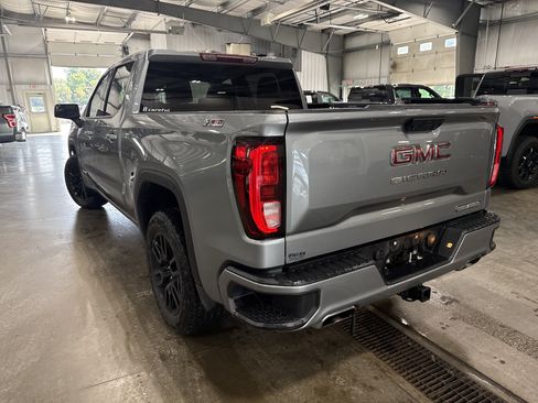 Used 2024 GMC Sierra 1500 Elevation w/ X31 Off-Road Package AWD/4WD image 4