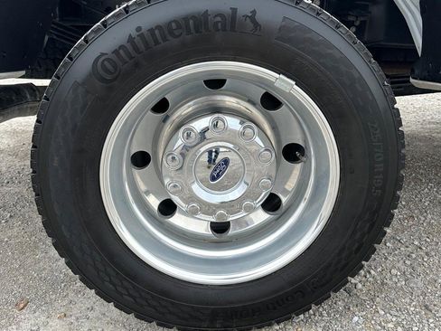 Used 2026 Ford F450 Platinum w/ Platinum Plus Package image 17