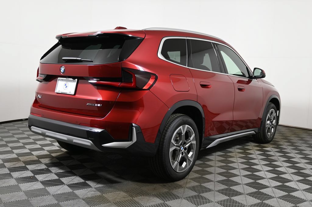 Used 2026 BMW X1 xDrive28i w/ Technology Package AWD/4WD image 7