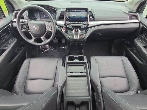 Used 2024 Honda Odyssey Touring image 13