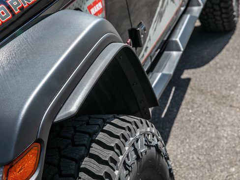 New 2026 Jeep Gladiator Rubicon w/ Steel Power Dome Hood Package AWD/4WD image 64