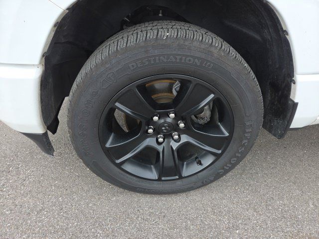 Used 2024 RAM 1500 Big Horn AWD/4WD image 10
