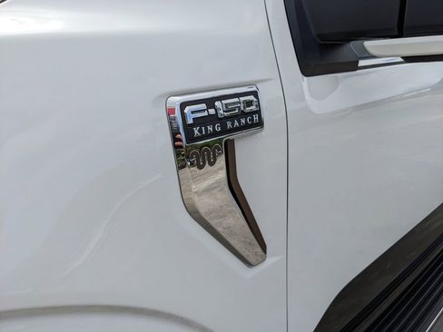 Used 2024 Ford F150 King Ranch w/ FX4 Off-Road Package image 11