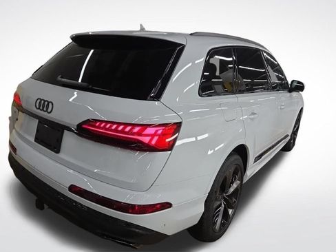 Used 2025 Audi Q7 3.0T Premium Plus AWD/4WD image 12