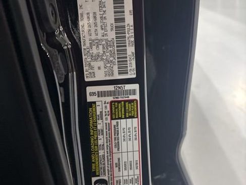 Used 2025 Toyota Tundra Limited image 37