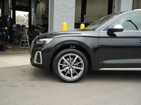 Used 2021 Audi SQ5 Premium Plus w/ Premium Plus Package image 10