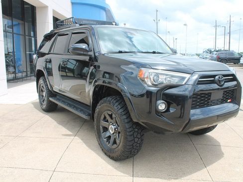 Used 2021 Toyota 4Runner Trail Special Edition AWD/4WD image 1