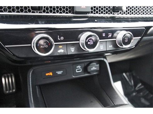 Used 2024 Honda Civic Sport image 25