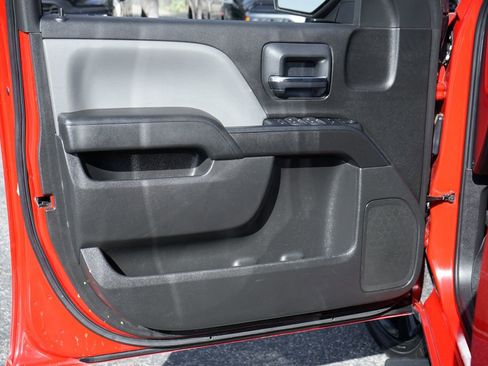 Used 2018 Chevrolet Silverado 1500 Custom w/ Rally 1 Edition RWD image 15