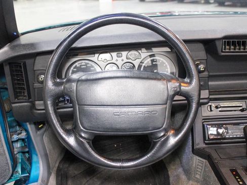 Used 1991 Chevrolet Camaro RS image 11