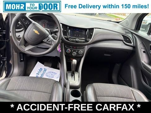 Used 2022 Chevrolet Trax LT AWD/4WD image 38