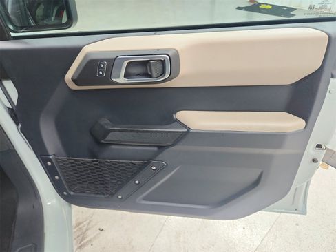 Used 2022 Ford Bronco Big Bend image 37