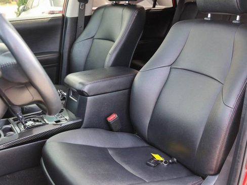 Used 2021 Toyota 4Runner Venture w/ Moonroof Package image 10