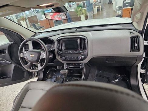 Used 2019 Chevrolet Colorado W/T w/ WT Convenience Package image 9