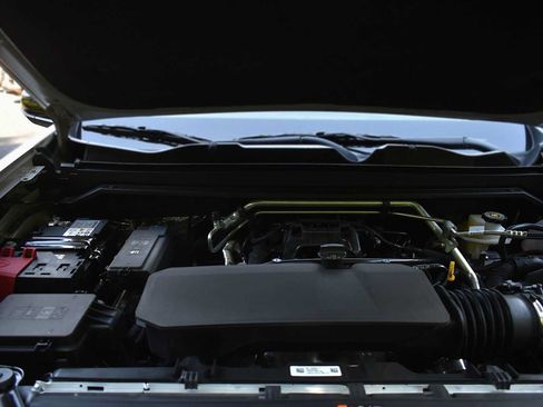 New 2026 Chevrolet Colorado Trail Boss AWD/4WD image 28
