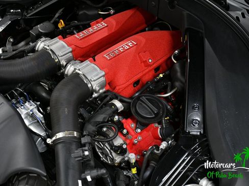 Used 2024 Ferrari Roma Spider RWD image 37