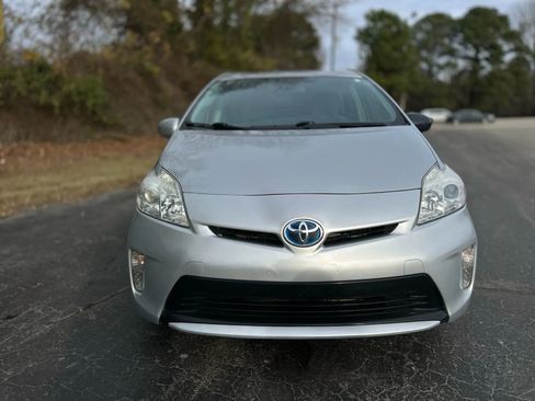 Used 2014 Toyota Prius Two image 4