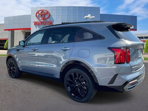 Used 2023 Kia Sorento SX FWD image 4