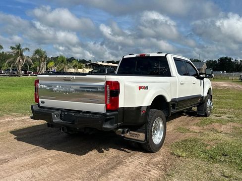 Used 2025 Ford F450 King Ranch w/ FX4 Off-Road Package AWD/4WD image 6