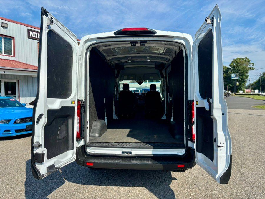 Used 2023 Ford Transit 250 Medium Roof w/ Load Area Protection Package RWD image 26