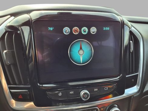 Used 2019 Chevrolet Traverse LT AWD/4WD image 7