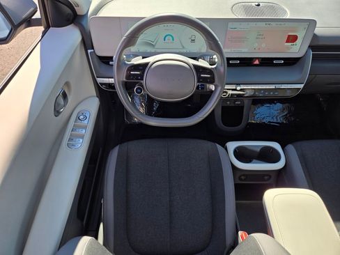 Used 2023 Hyundai Ioniq 5 SE image 14