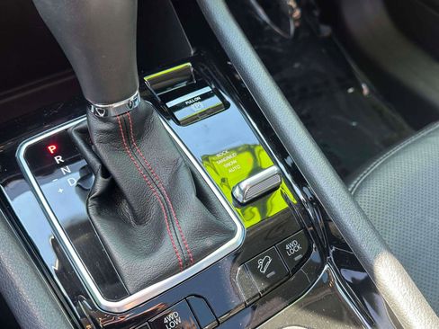 Used 2022 Jeep Compass Trailhawk w/ Trailhawk Elite Group image 32