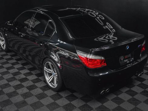 Used 2008 BMW M5 RWD image 30