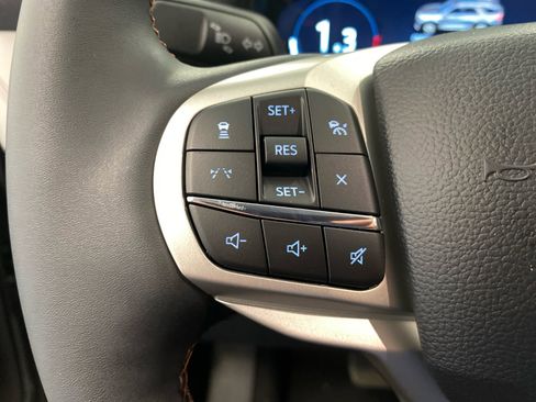 New 2026 Ford Explorer Active image 17