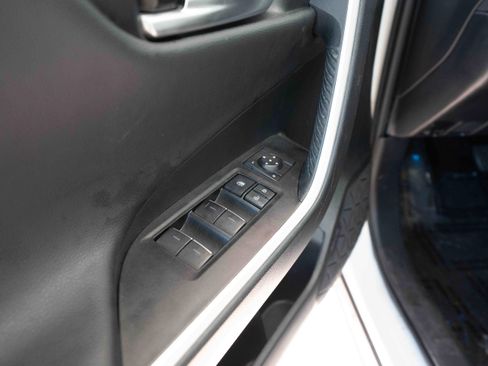 Used 2024 Toyota RAV4 Adventure w/ Convenience Package image 7