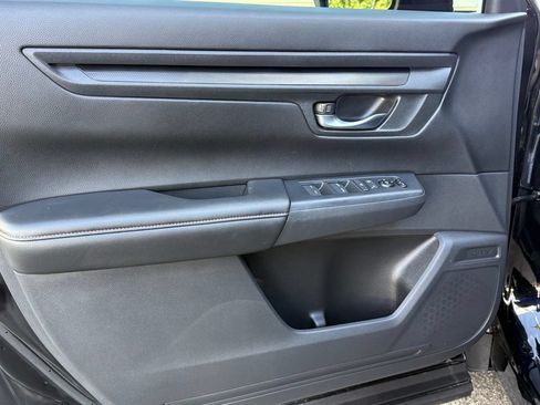 Used 2026 Honda CR-V Sport image 19