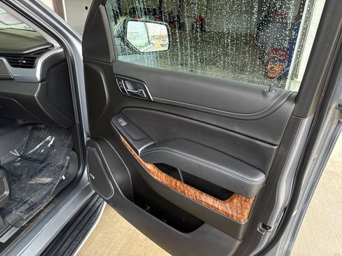 Used 2019 Chevrolet Tahoe Premier image 9