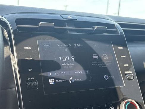 Used 2022 Hyundai Tucson SEL image 16