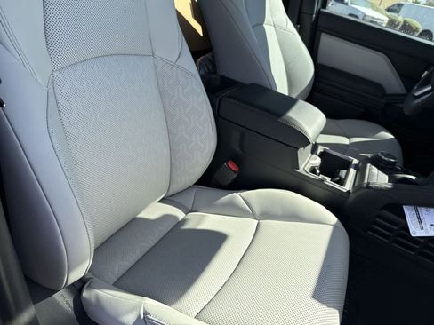 Used 2025 Toyota Tacoma Limited image 12