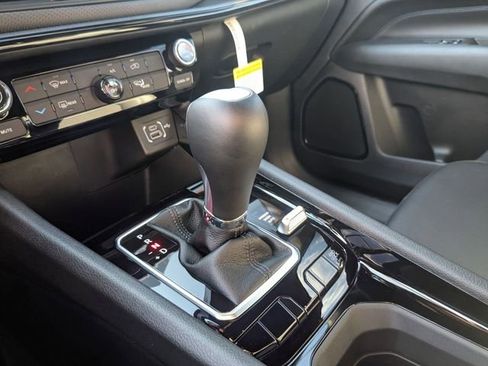 New 2026 Jeep Compass Latitude image 23