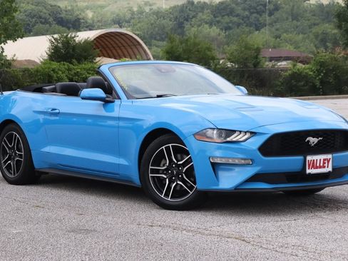 Used 2023 Ford Mustang Premium RWD image 2