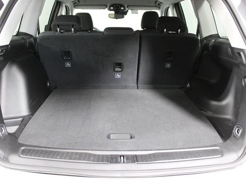 Used 2023 Jeep Grand Cherokee Laredo image 26