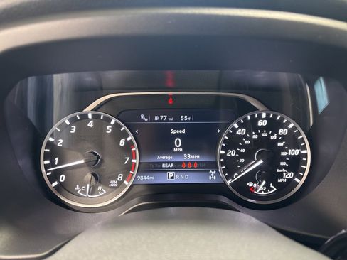 Used 2024 Nissan Titan SV w/ SV Bronze Edition Package image 13