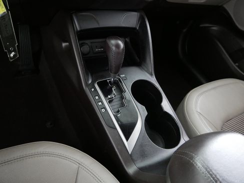 Used 2011 Hyundai Tucson GLS FWD image 24