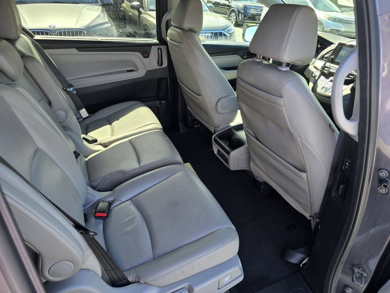 Used 2018 Honda Odyssey EX-L image 36
