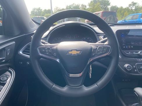Used 2024 Chevrolet Malibu RS FWD image 22