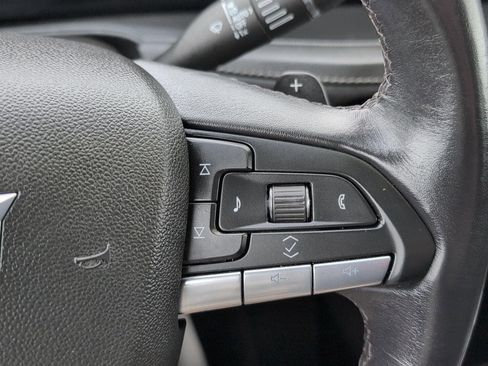 Used 2024 Cadillac XT4 Premium Luxury image 30