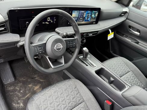 New 2026 Nissan Kicks SV image 11