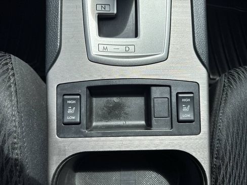 Used 2012 Subaru Outback 2.5i Premium AWD/4WD image 36