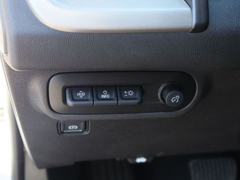 Used 2023 GMC Terrain Denali w/ Denali Premium Package image 11