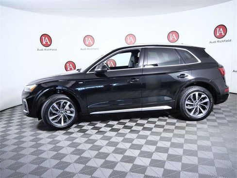 Certified 2023 Audi Q5 2.0T Premium Plus w/ Premium Plus Package image 5