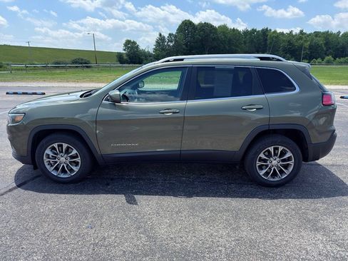 Used 2021 Jeep Cherokee Latitude Lux FWD image 19