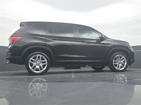 Certified 2024 Honda Passport EX-L image 33
